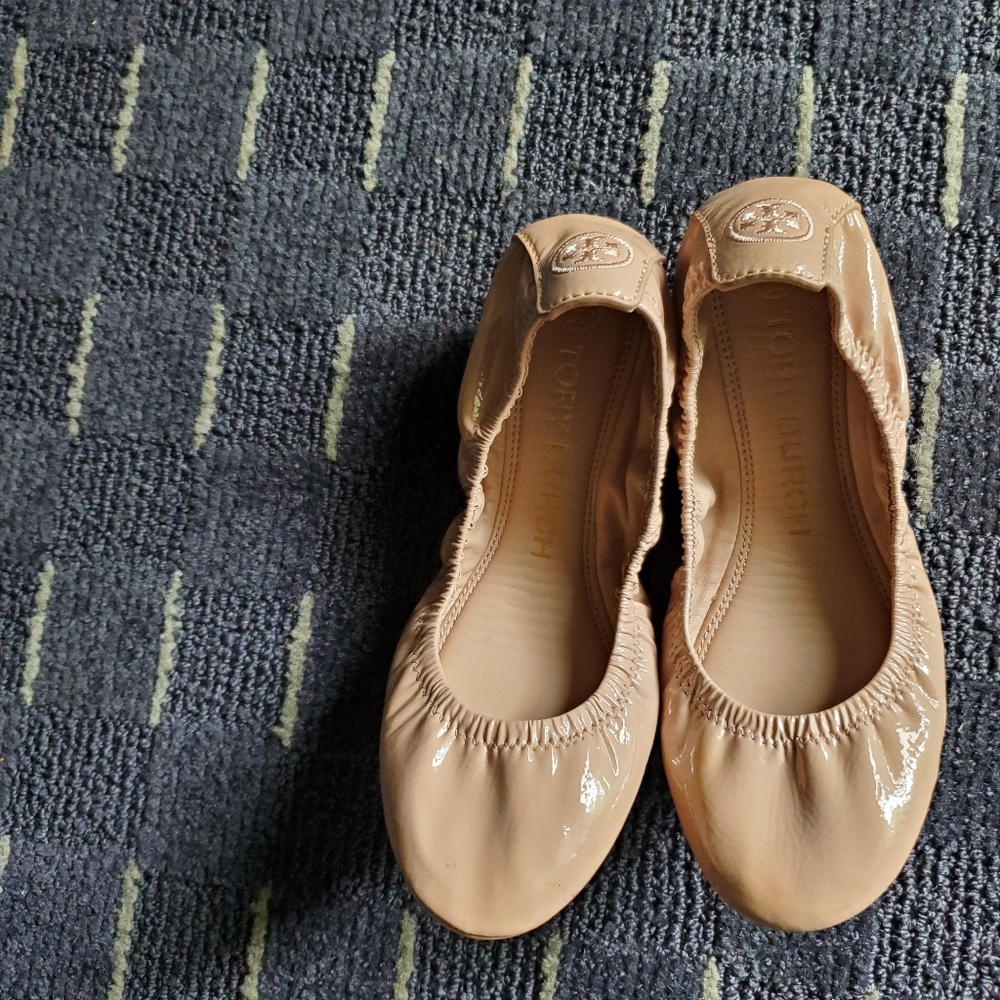 Tory Burch flat shoes